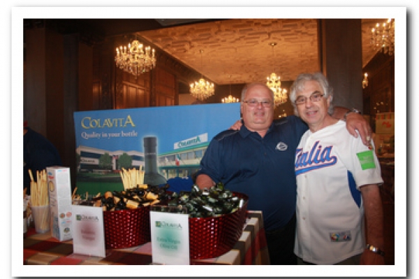 picture-festa-repubblica-a-casa-loma-2015-019B1940BEA-D901-3DD9-D5C4-9A14897C9840.jpg