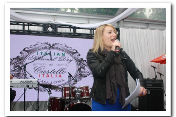 picture-festa-repubblica-a-casa-loma-2015-240B693D33E-9286-C79E-5078-CF103B4D8E9C.jpg